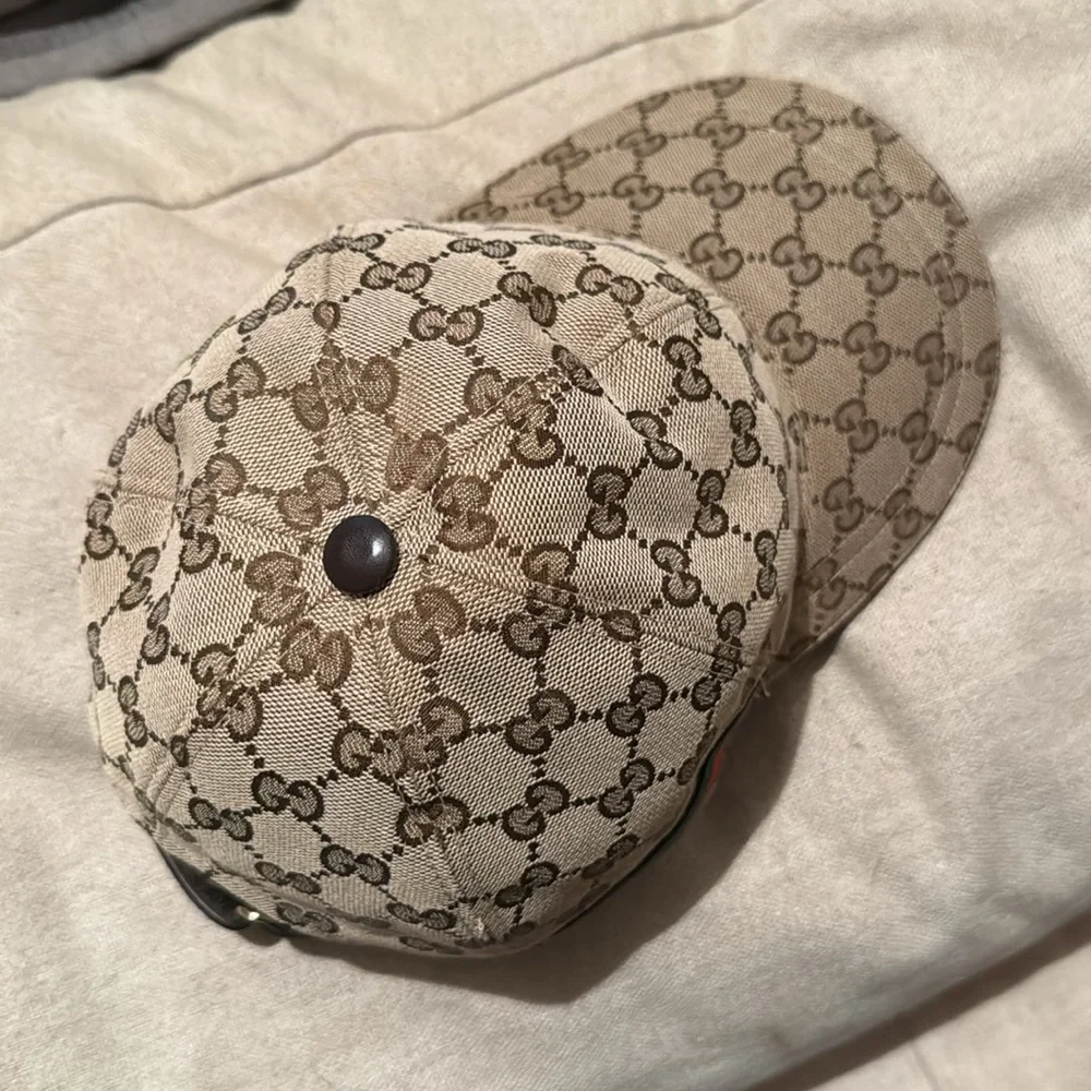 GUCCI Original GG Supreme Sherry Line Canvas Baseball Cap Beige. Authent… - Picture 11 of 12